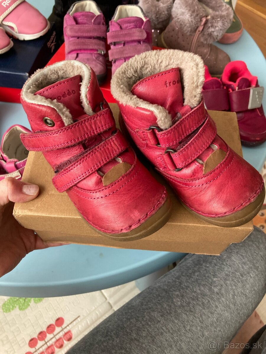 Dievčenské topánky č. 23 - 2