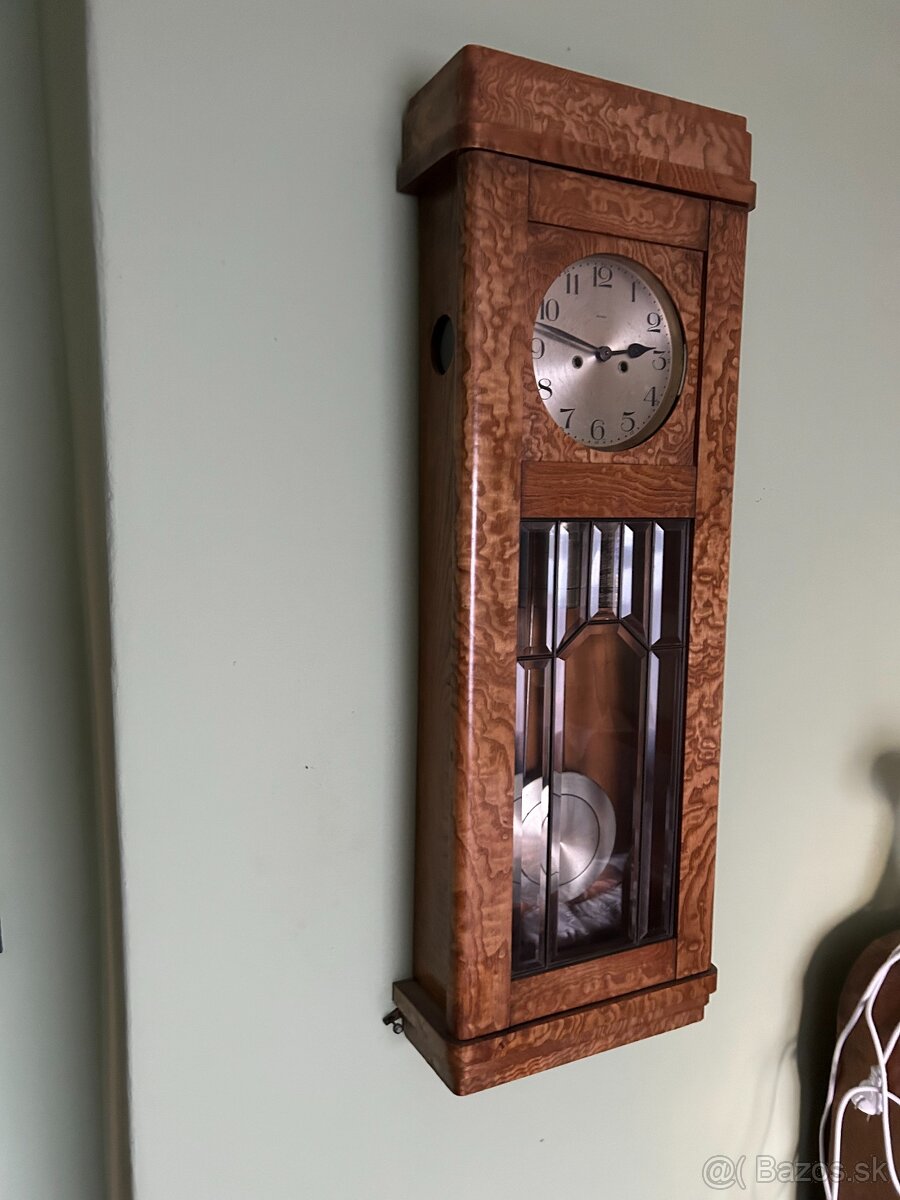 Pondusové hodiny na stenu - 2