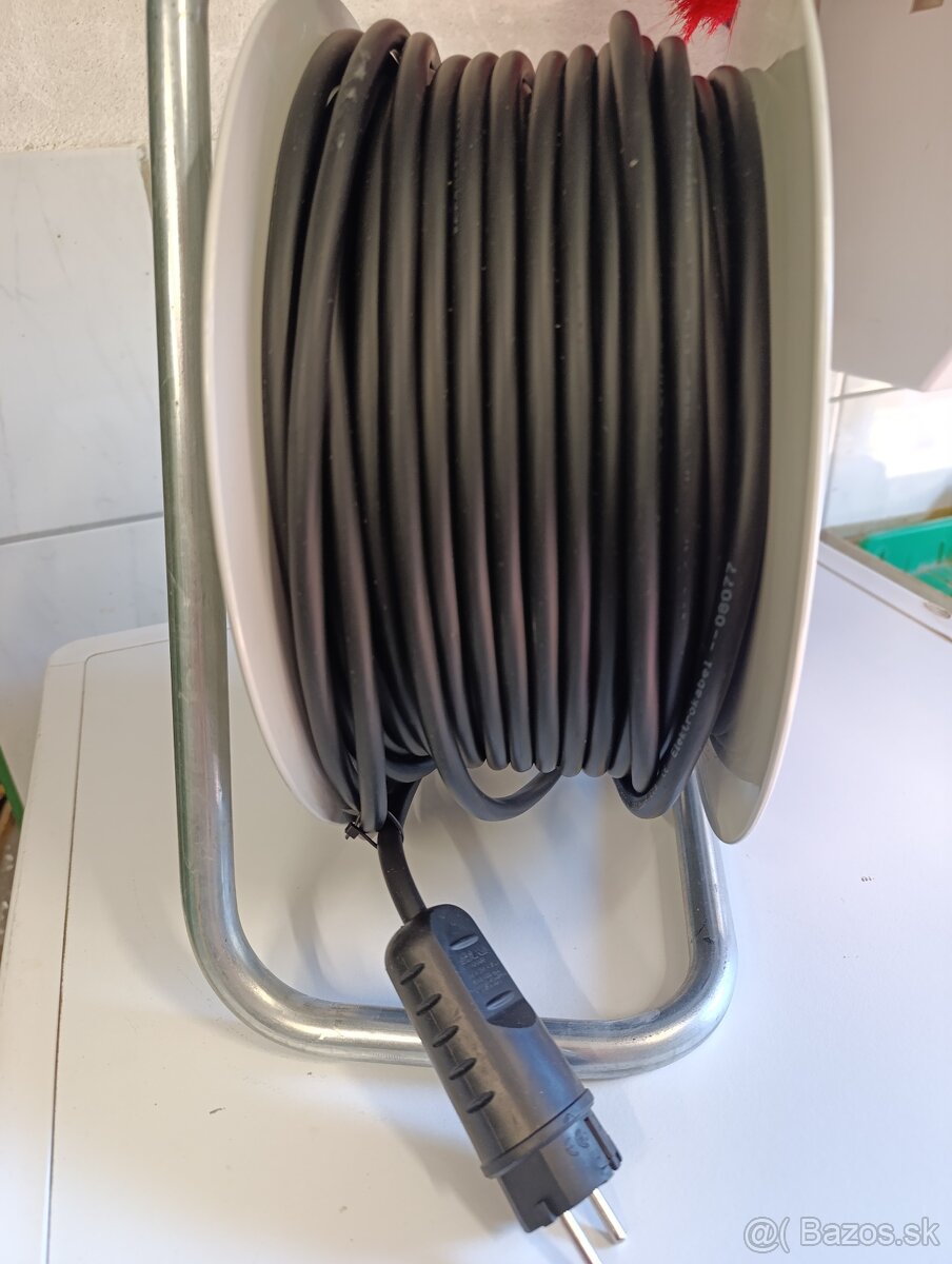 Predlžovaci kabel - 2