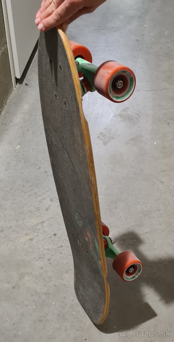 Predám Skateboard značky Street surfing. - 2