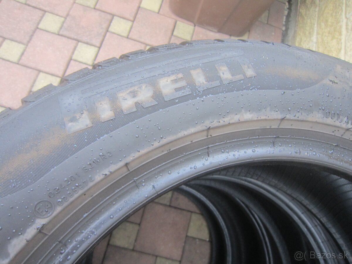 225/60R18 104H zimne pneu Pirelli Sotto Zero3 winter2 - 2