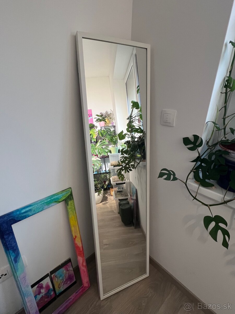 Biele zrkadlo Ikea Nissedal - 2