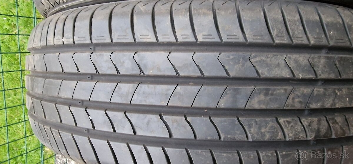 215/60 r17 Kumho - 2