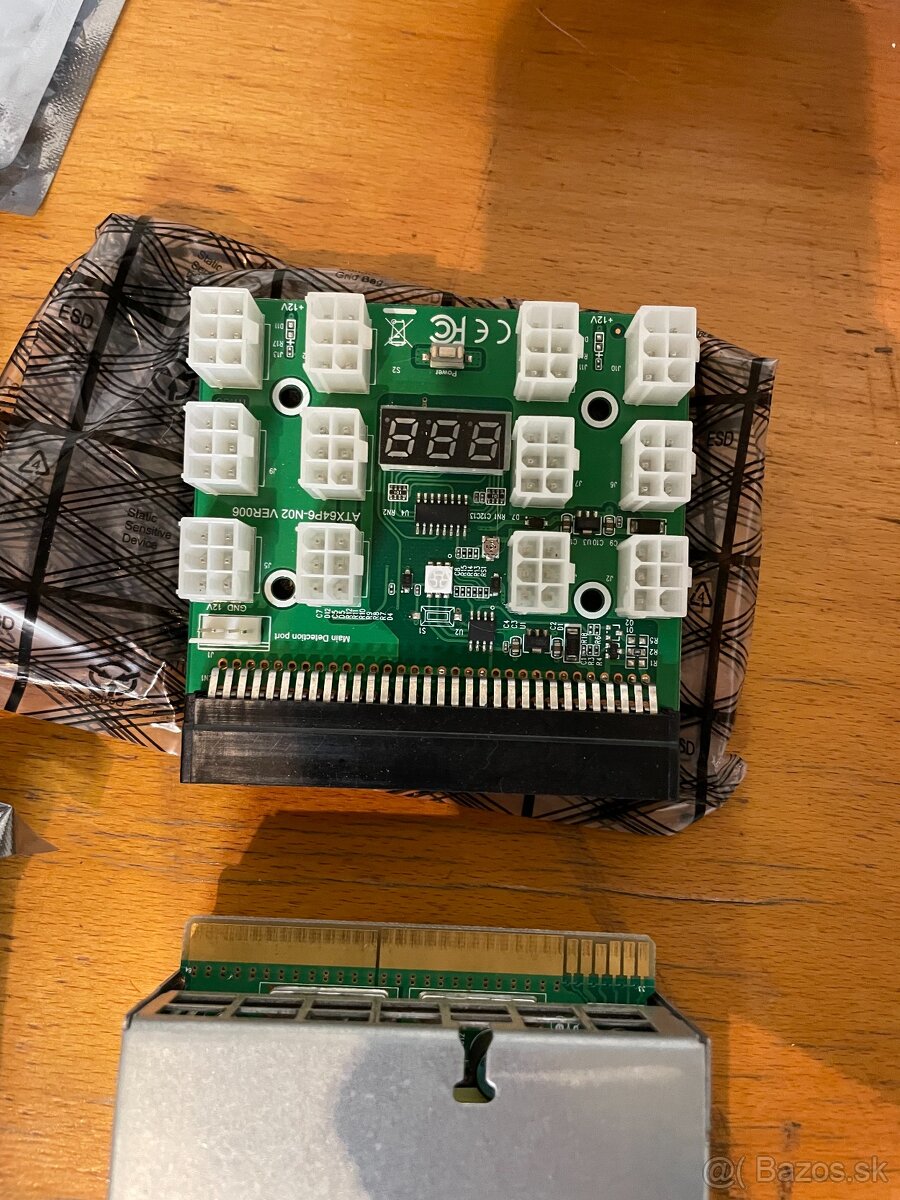 HP serverový zdroj 750W s breakout doskou – ideálny - 2