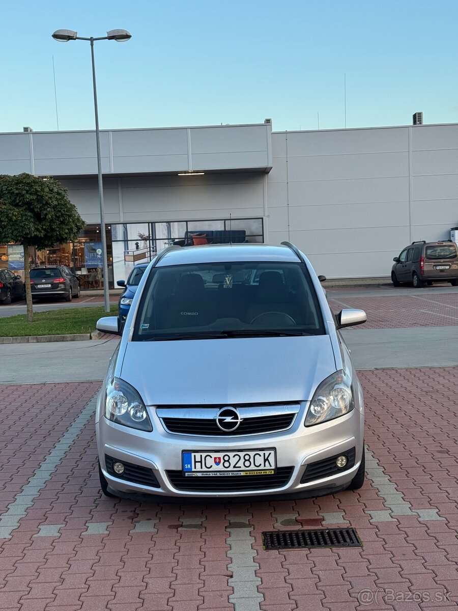Opel Zafira 1.9 DT - 2