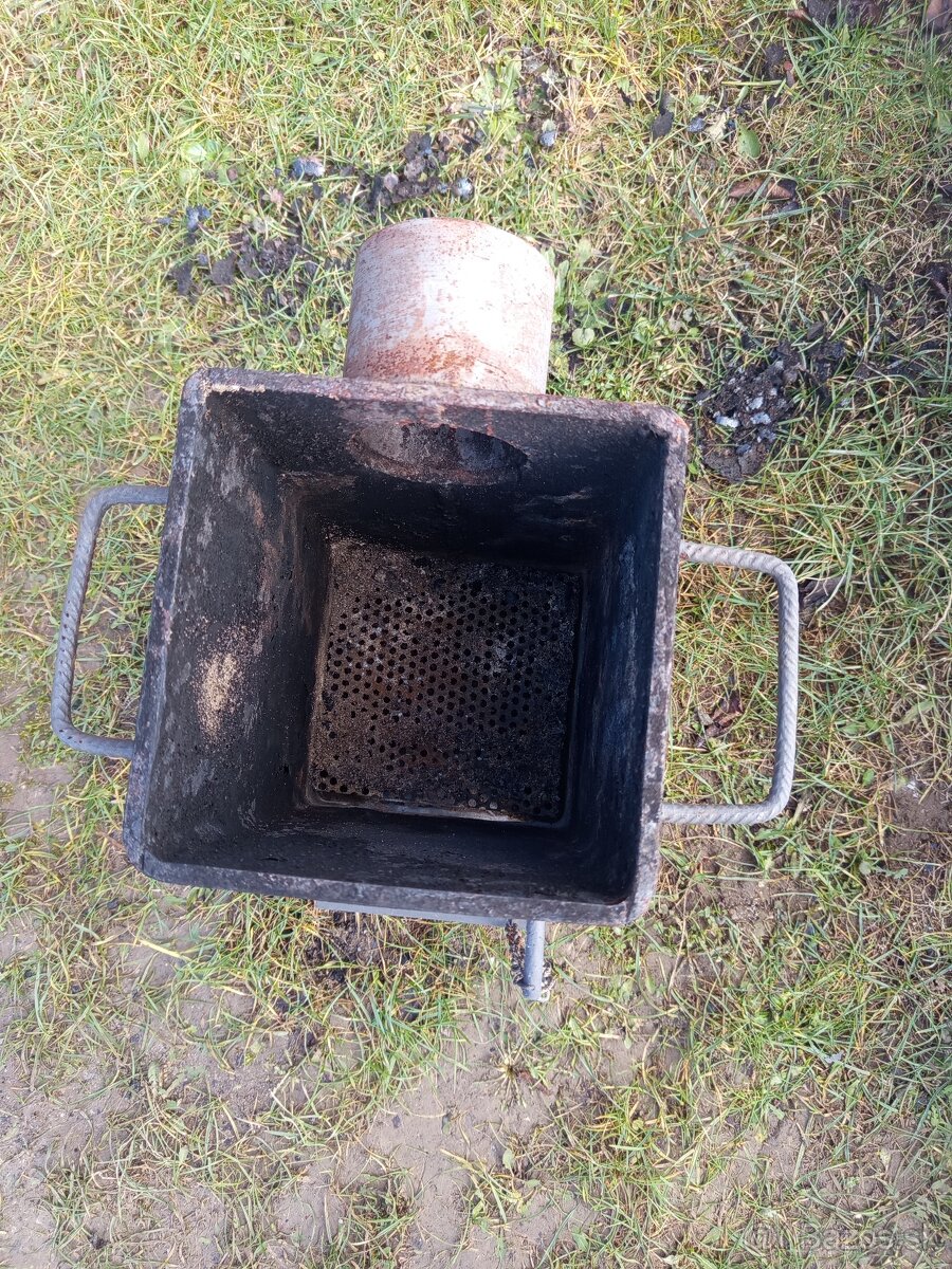 Piecka k udiarni - 2