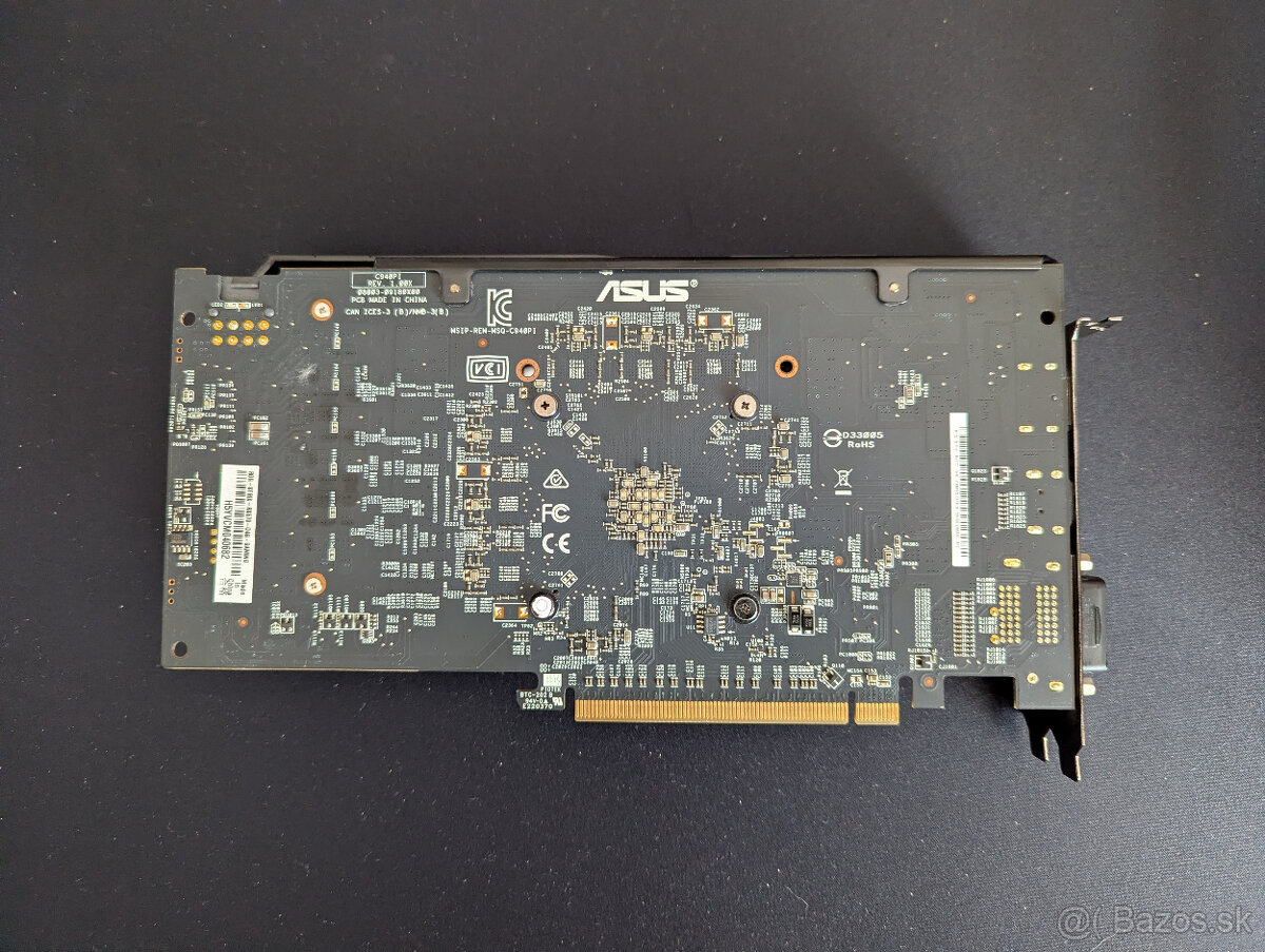 ASUS ROG STRIX RX 570 4GB - 2