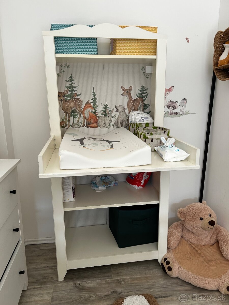 Prebaľovací pult - 2