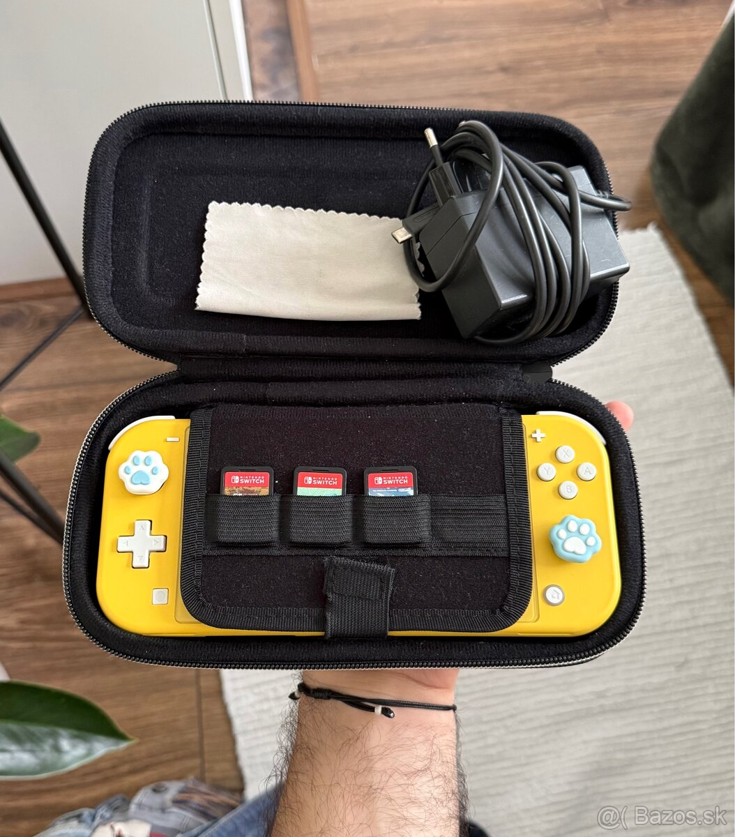 Nintendo switch Lite + Hry - 2