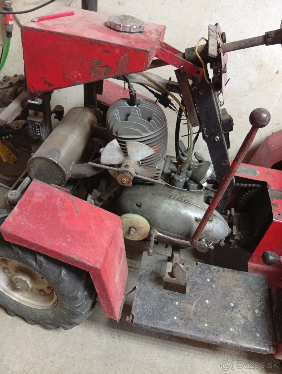 Predám malotraktor - 2