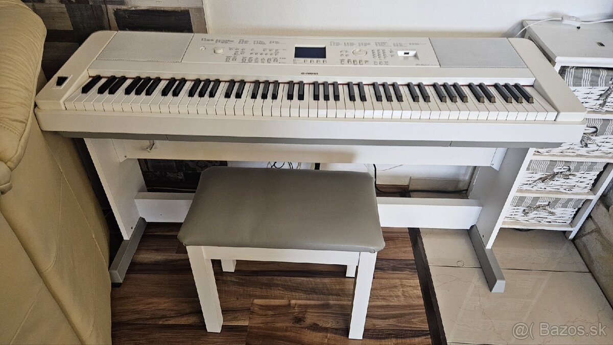 Yamaha DGX-660 - 2