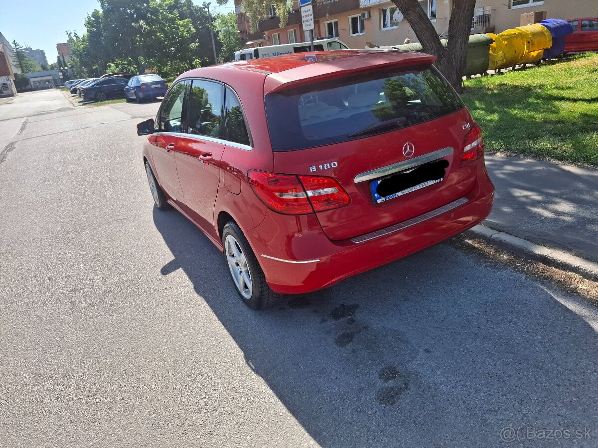 Predam Mercedes B180 - 2