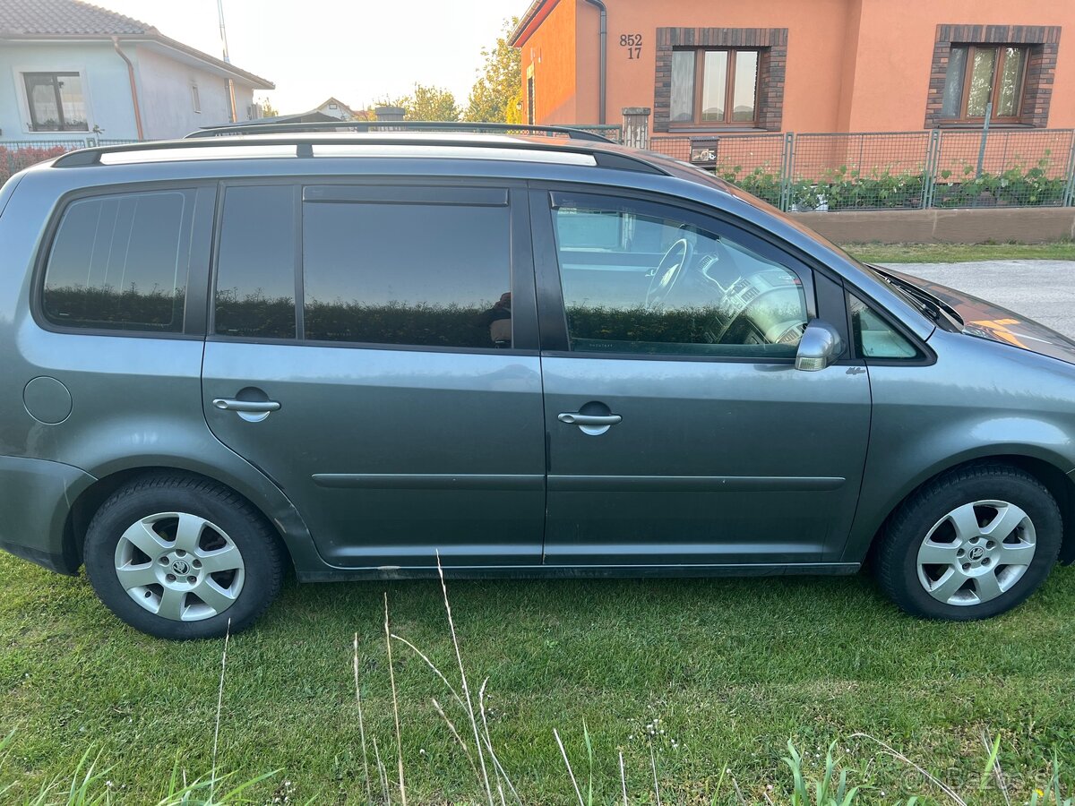 Volkswagen Touran 1.9 TDI - 2