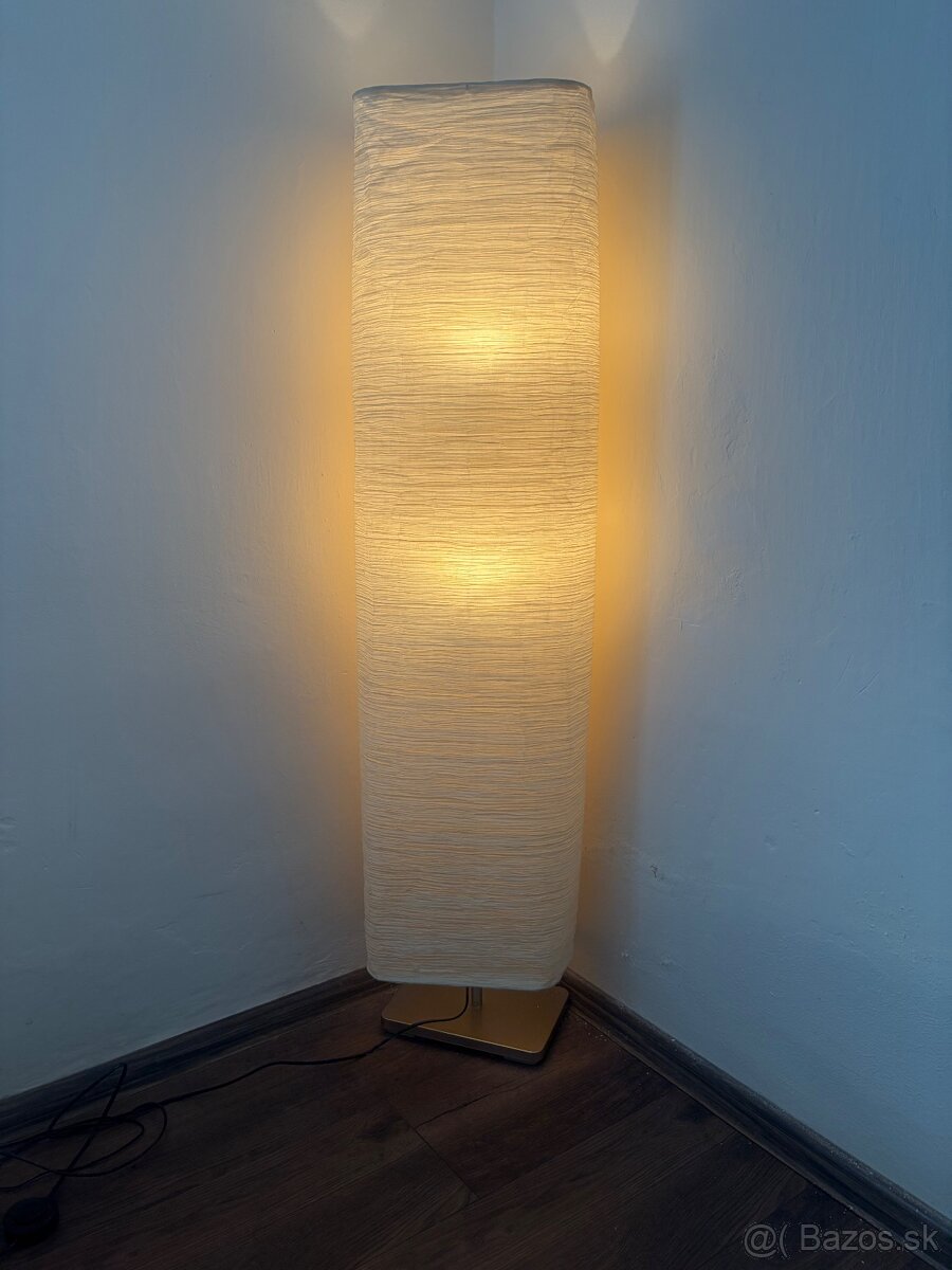 Stojaca lampa - 2