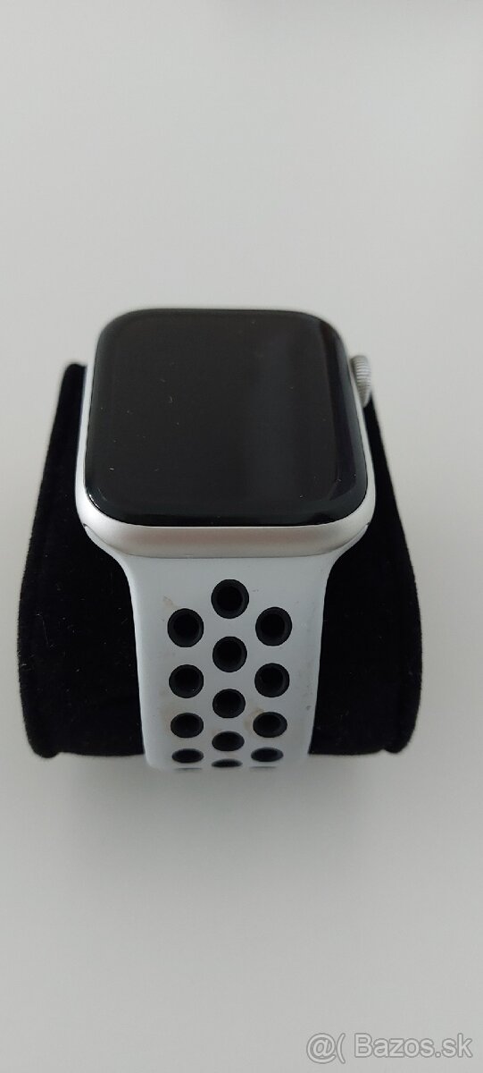 Apple Watch SE (2020) Nike edition - 2