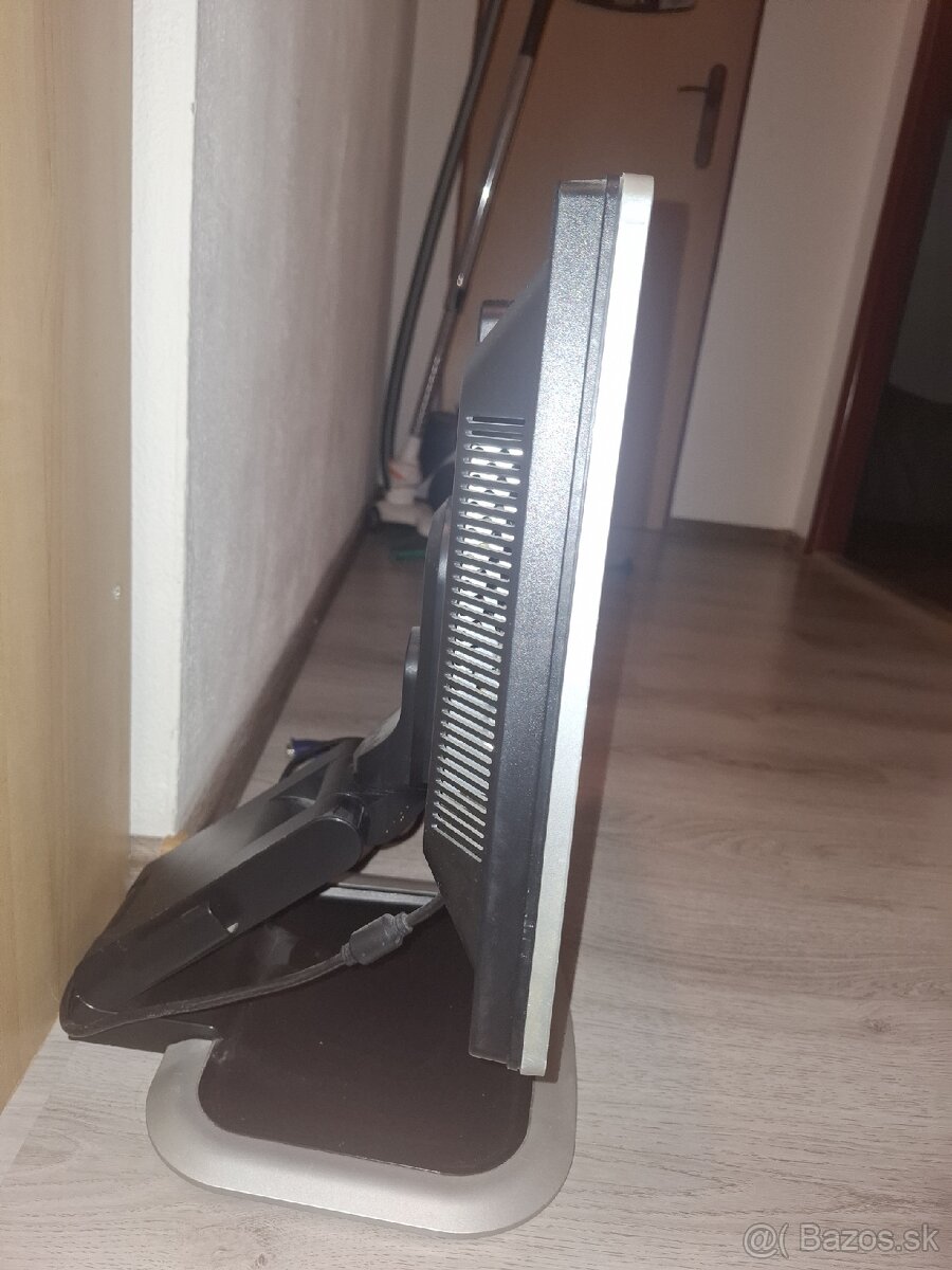 Monitor HP - 2