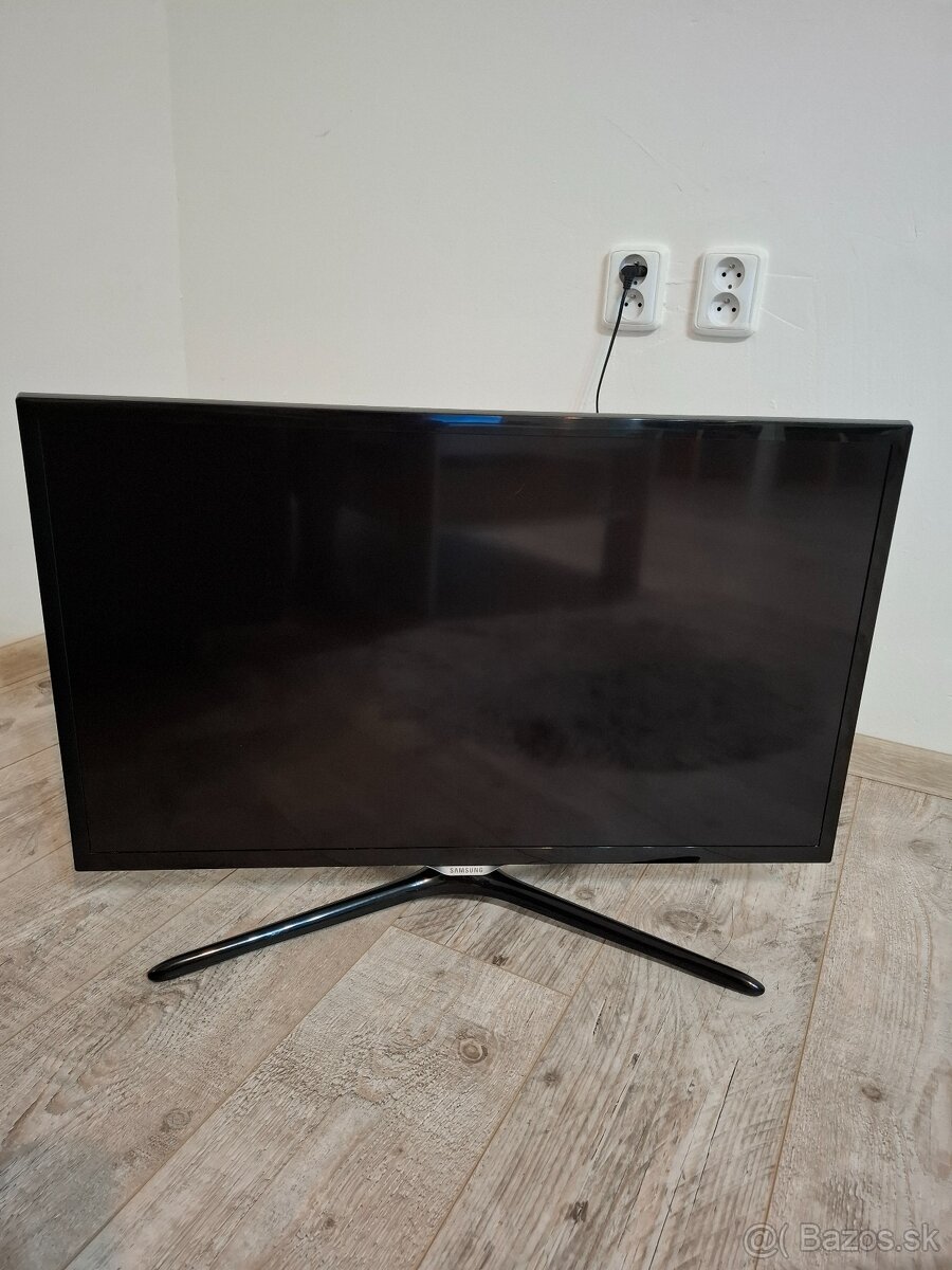Samsung UE32F5570SS - 2