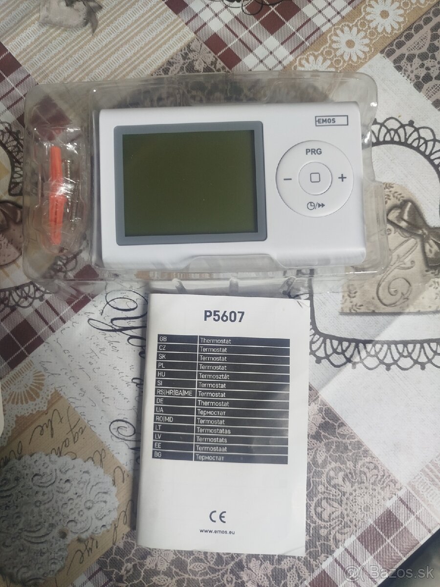 Predám izbový termostat EMOS - 2
