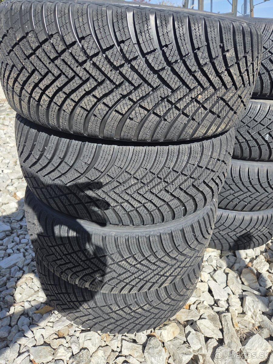 ZIMNE PNEUMATIKY 225/45R17 HANKOOK - 2