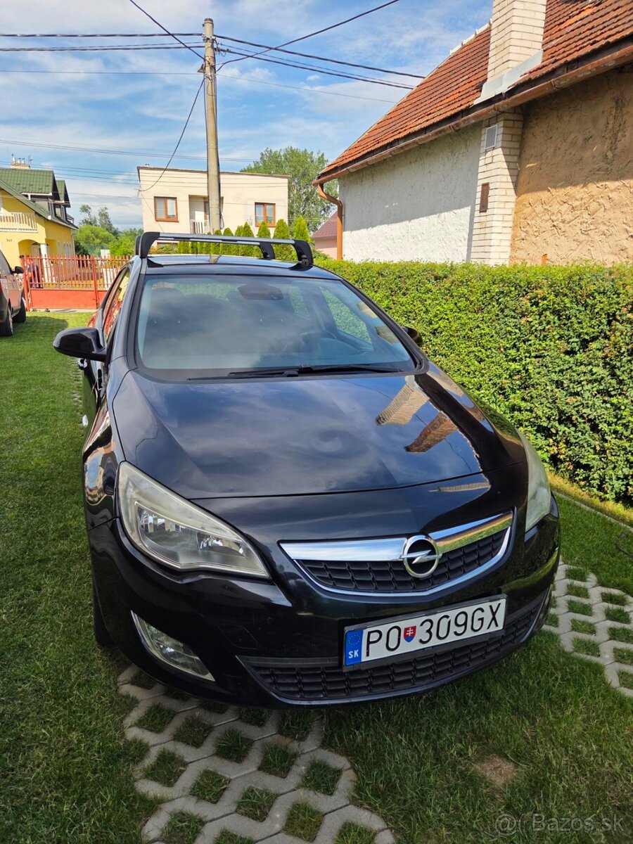 Opel Astra 1.4 Ecoflex - 2