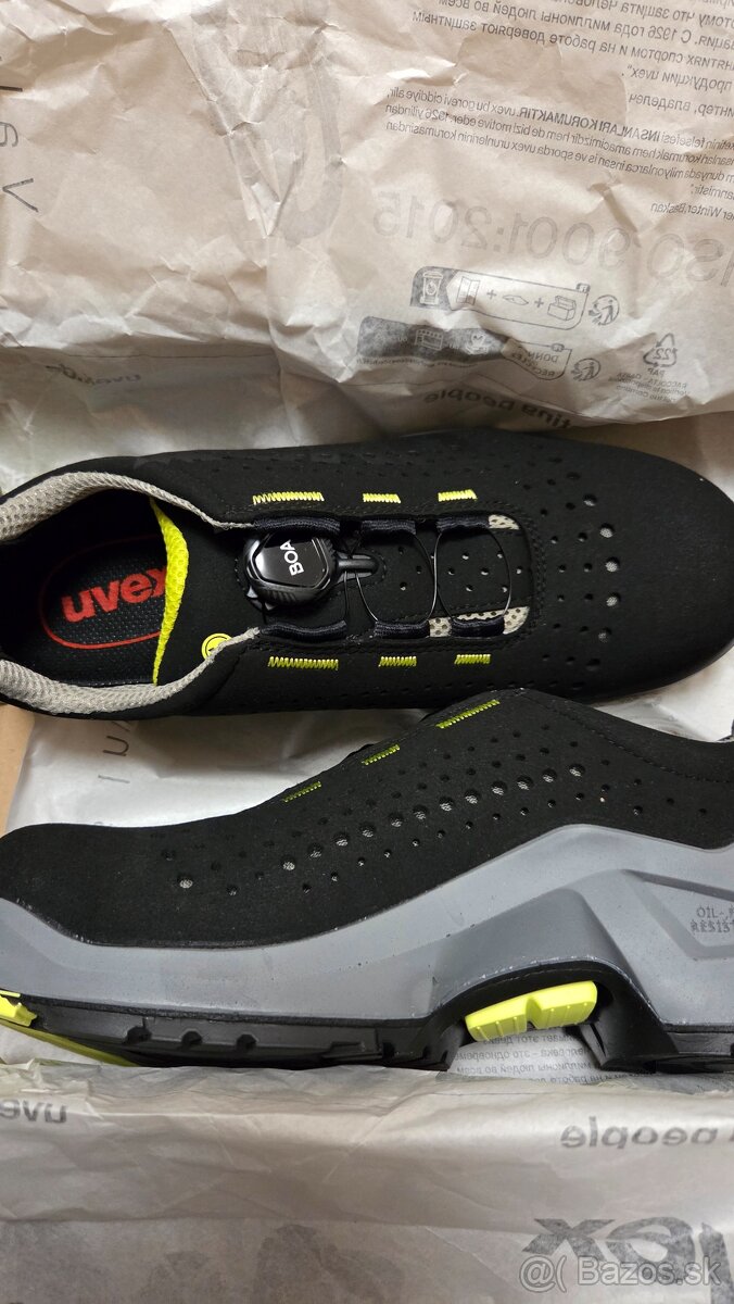 Bezpecnostna obuv nova UVEX velkost 42 - 2
