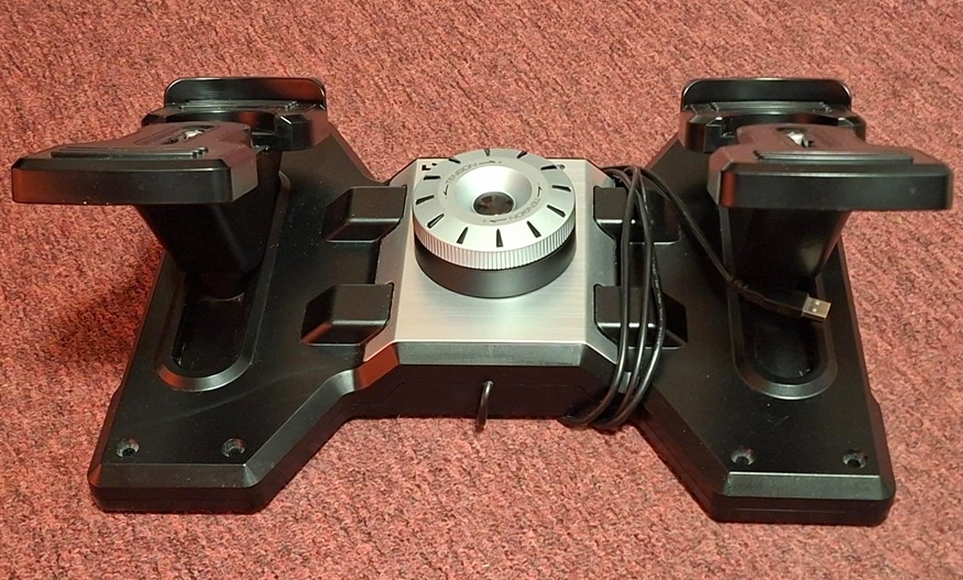 Predám Thrustmaster TCA Officer Pack Airbus + Logitech G - 2