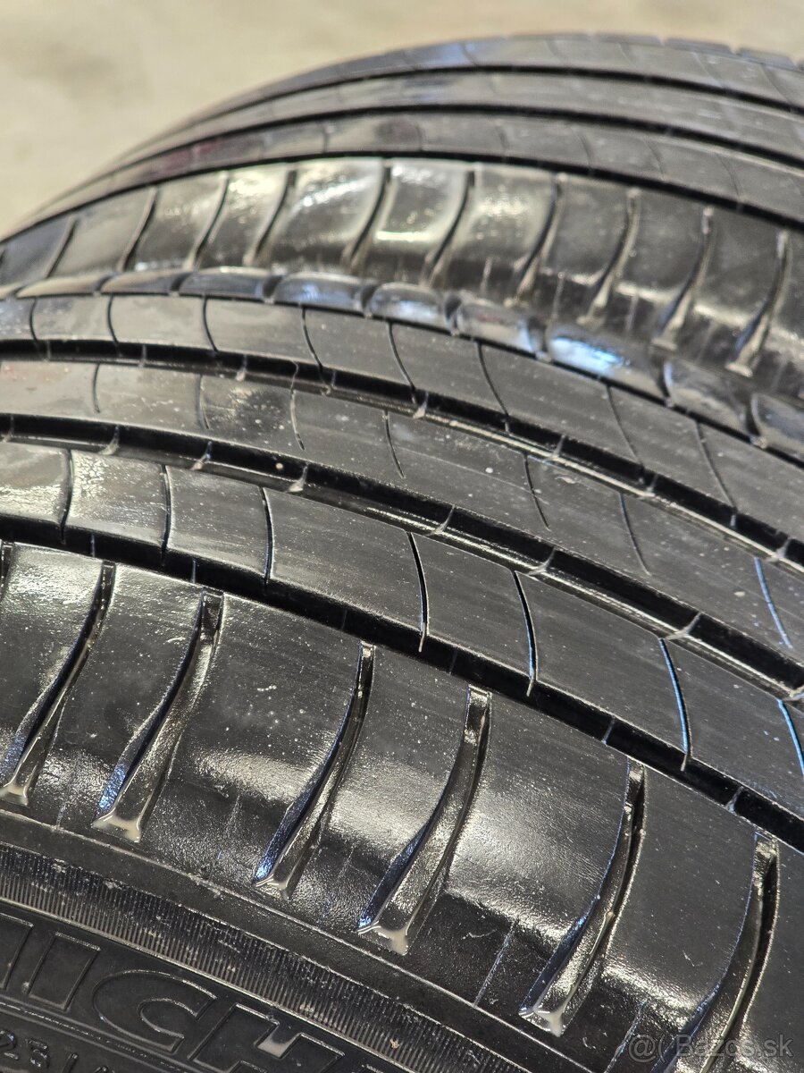 225/45R17 Michelin letné - 2