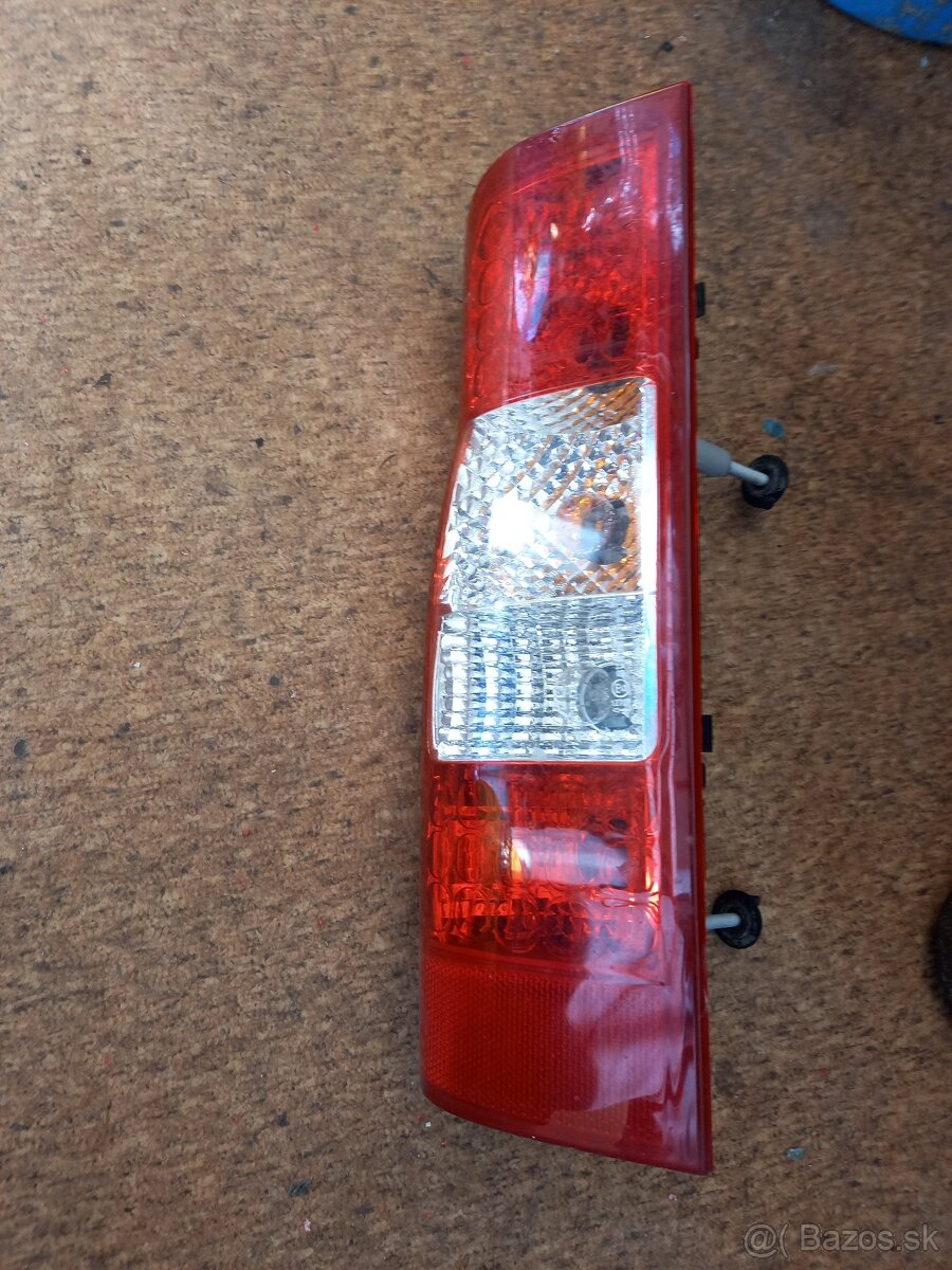 Ford Transit 2,2 diesel 06- rôzne diely. - 2