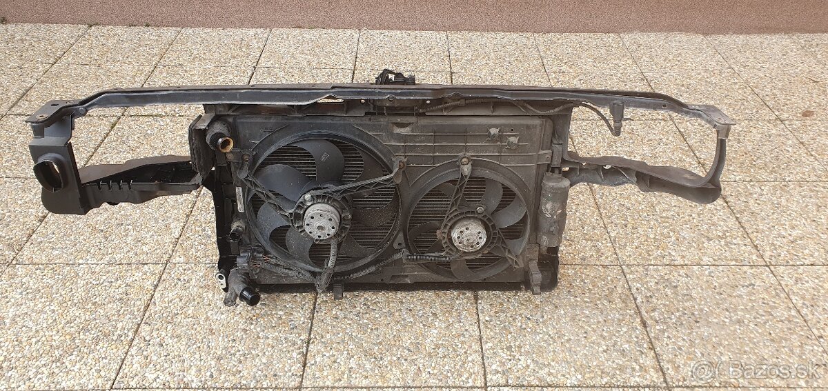 Chladičová stena VW Golf 4 - 2