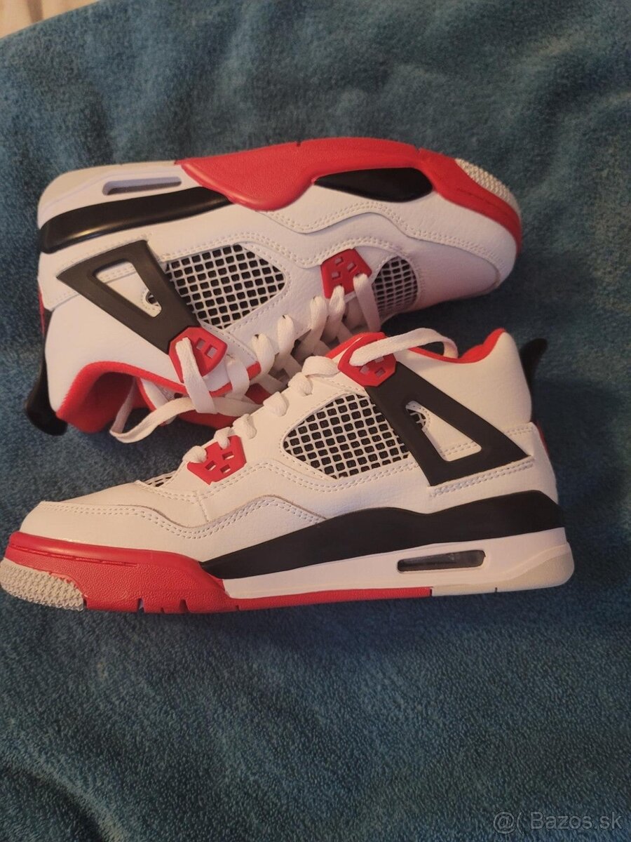 Jordan Retro 4 White - 2