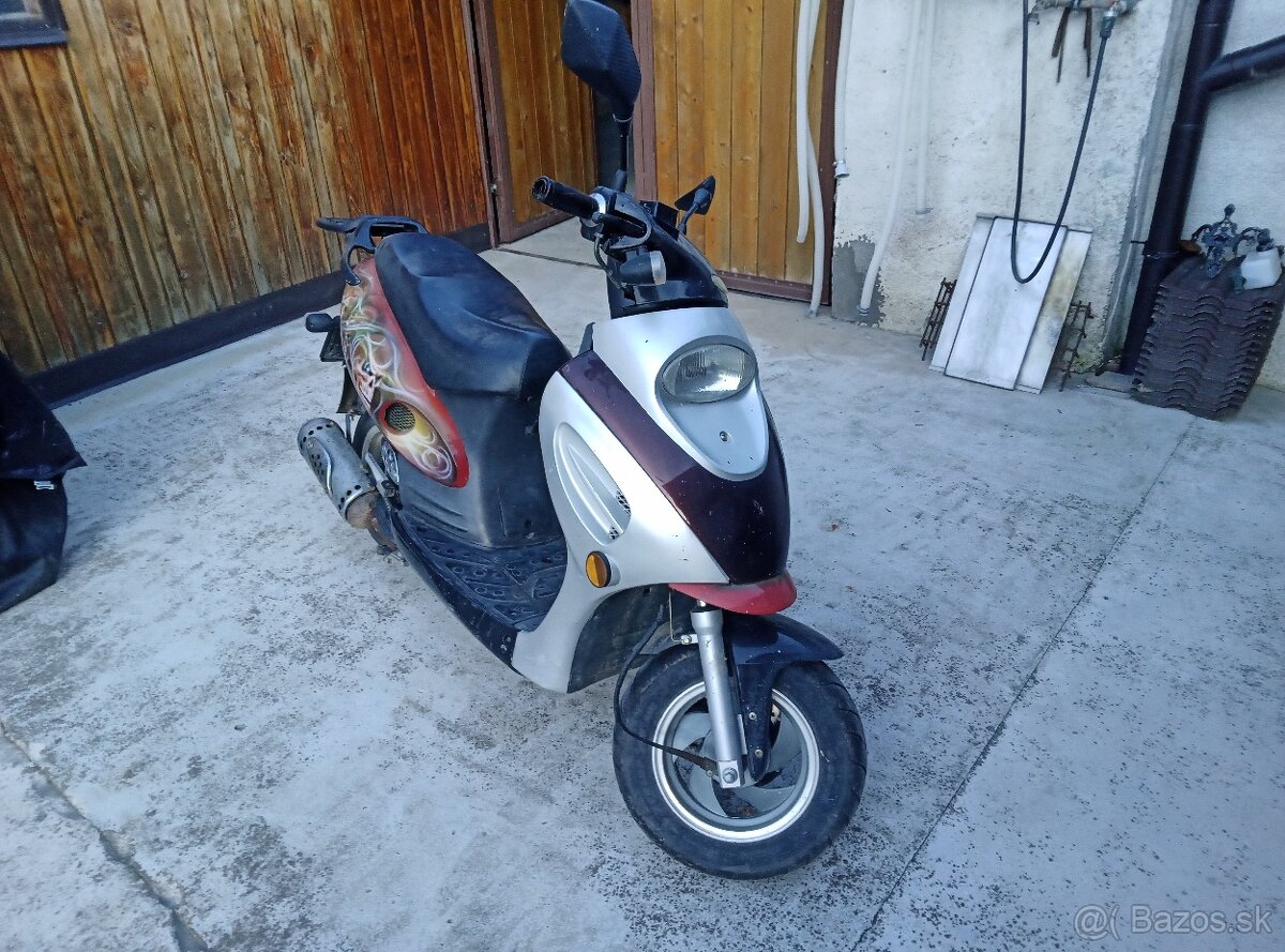 Skúter 125 - 2