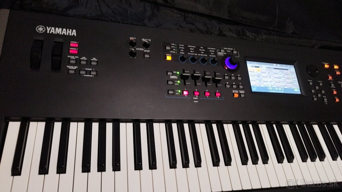 YAMAHA MODX 8 - 2
