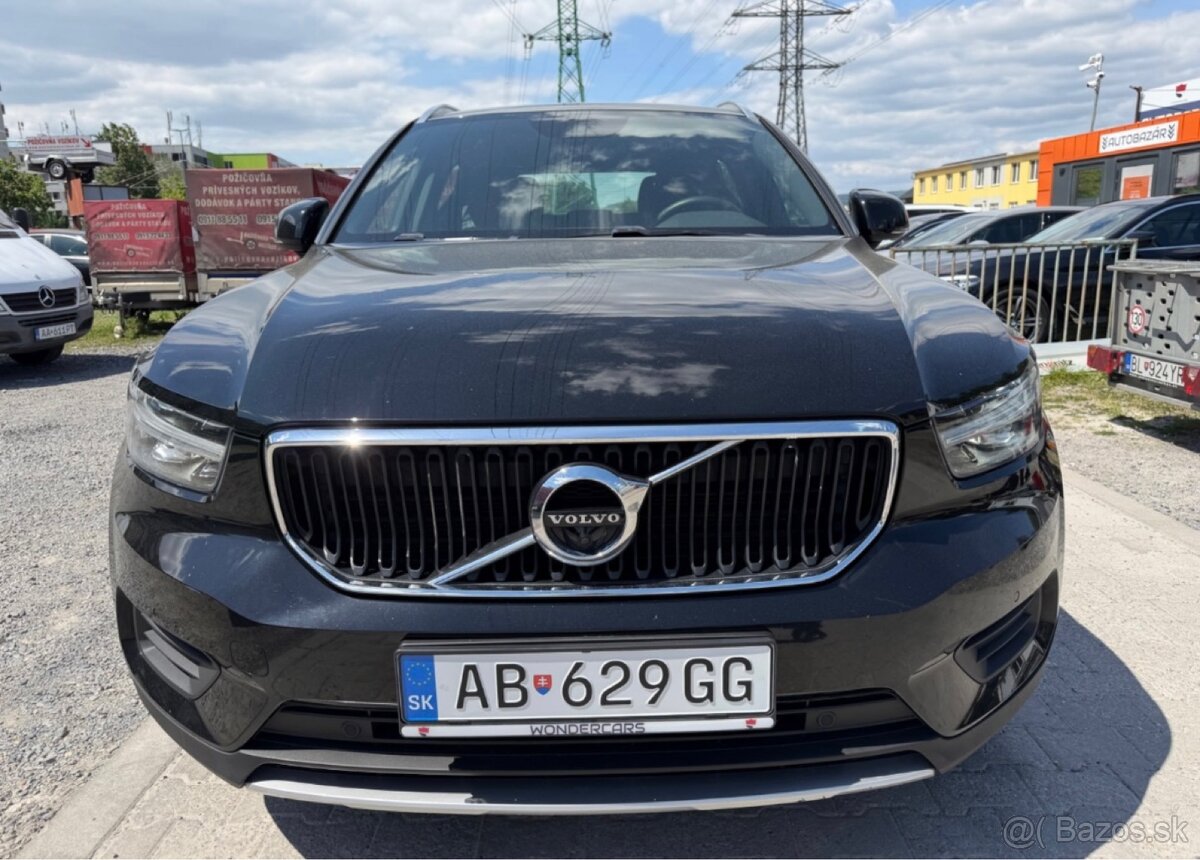 Volvo XC40 B4 Momentum Pro AWD A/T🔥 - 2