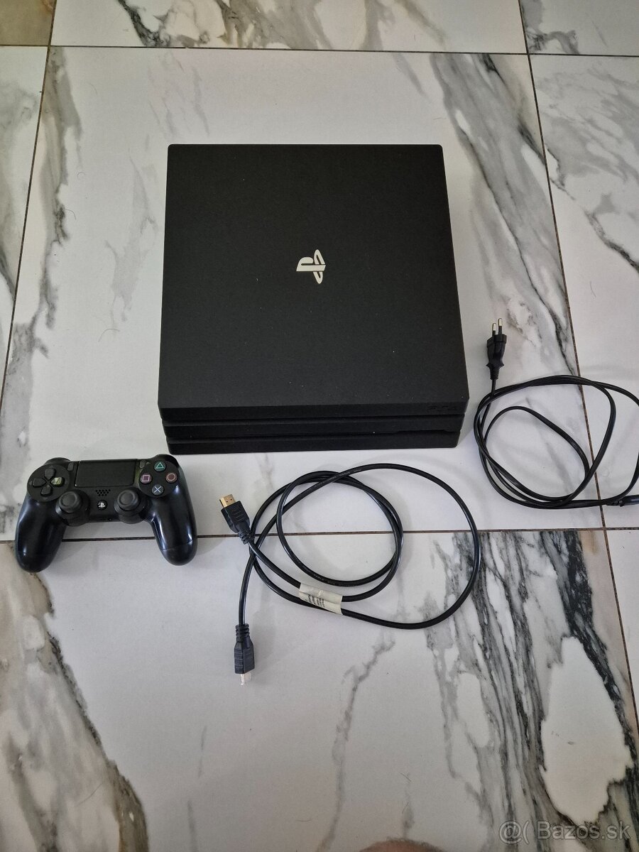 Playstation 4 pro - 2