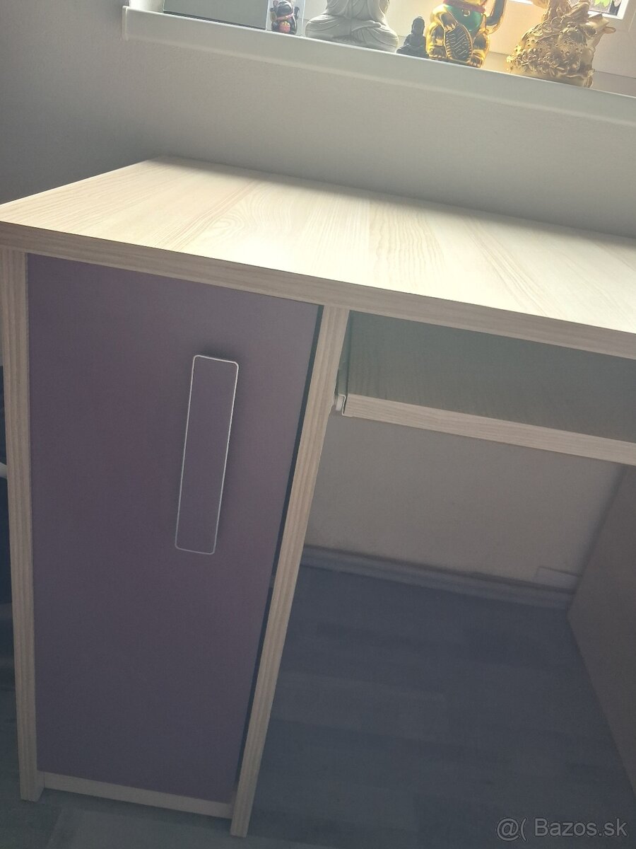 Dievčenský písací stolík - 2