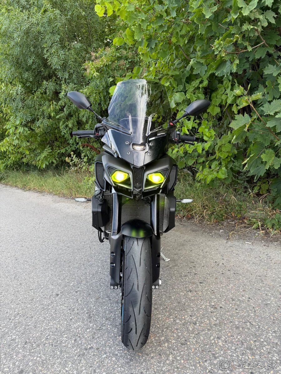 Yamaha mt 10 - 2