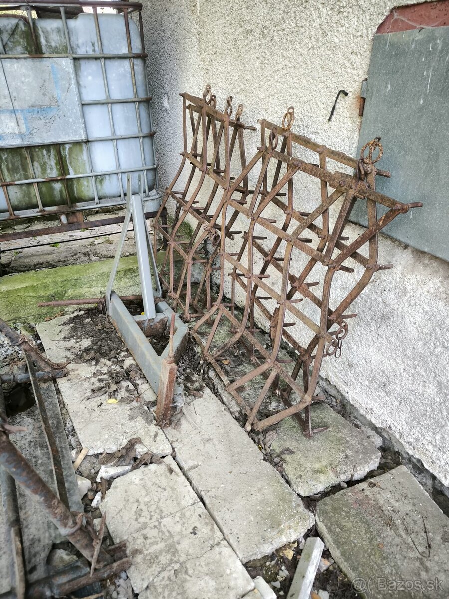 Pluh, Brány - 2