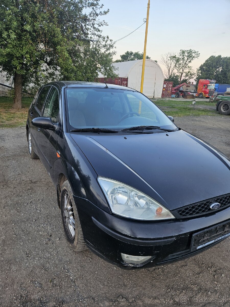 Rozpredam ford focus 1.6 74kw - 2