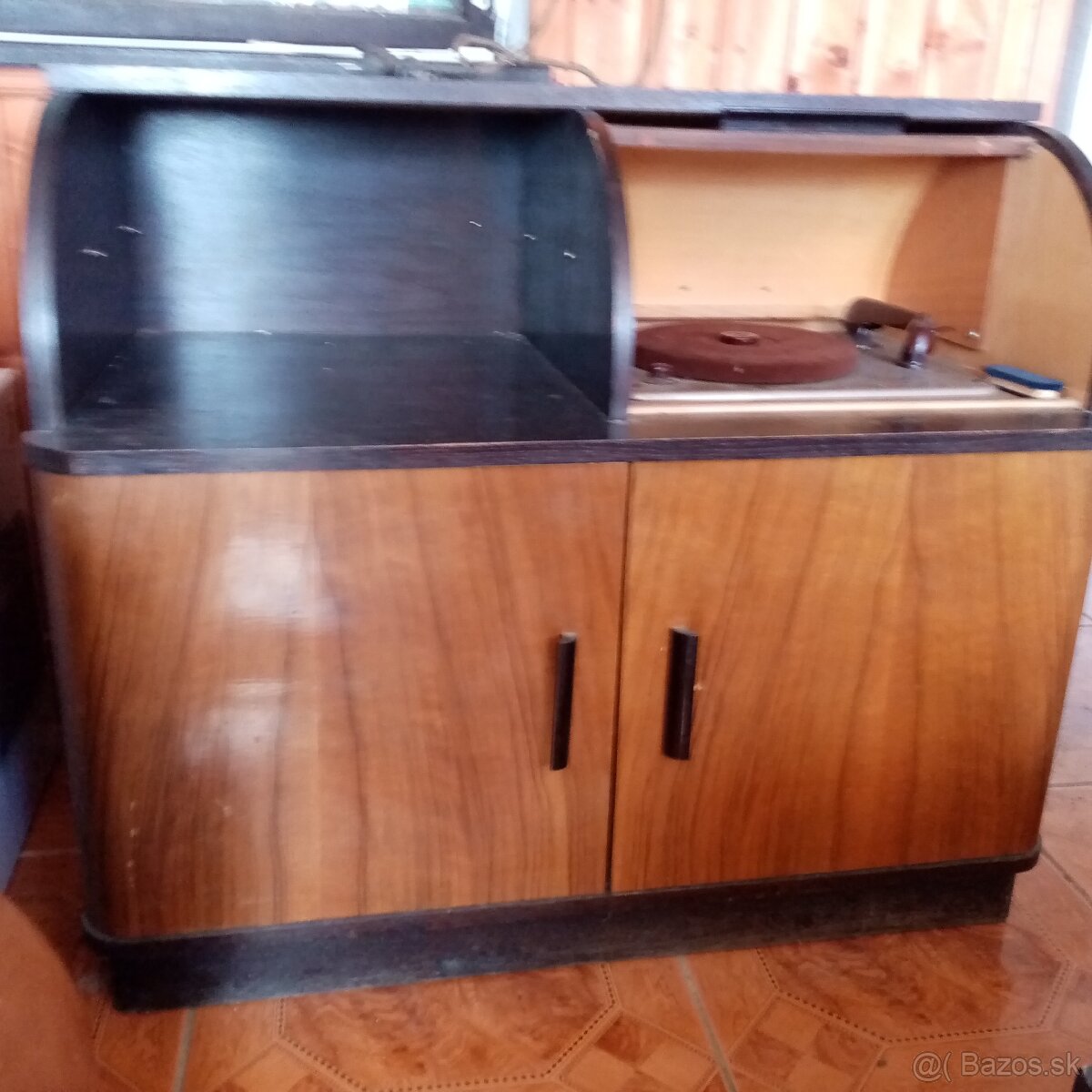 Predám gramofón. - 2