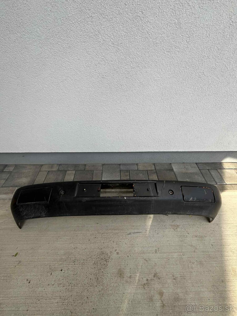 AVIA A60 A65 A75 A80 A85 Predný nárazník - 2