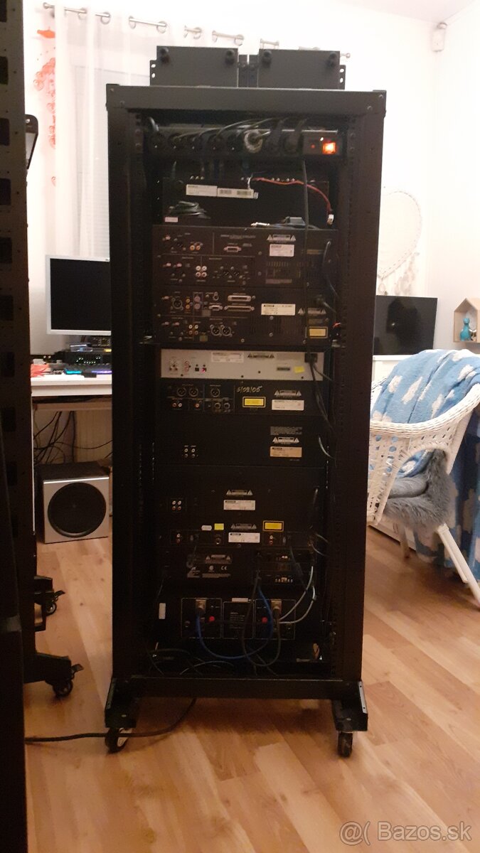 Tascam digital audio rack ♫♪♫ - 2