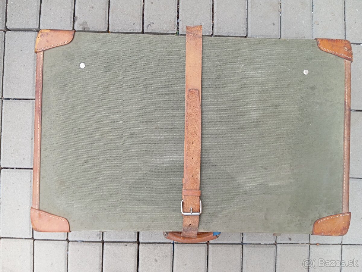 Predám starý krásny cestovný kufor - 2