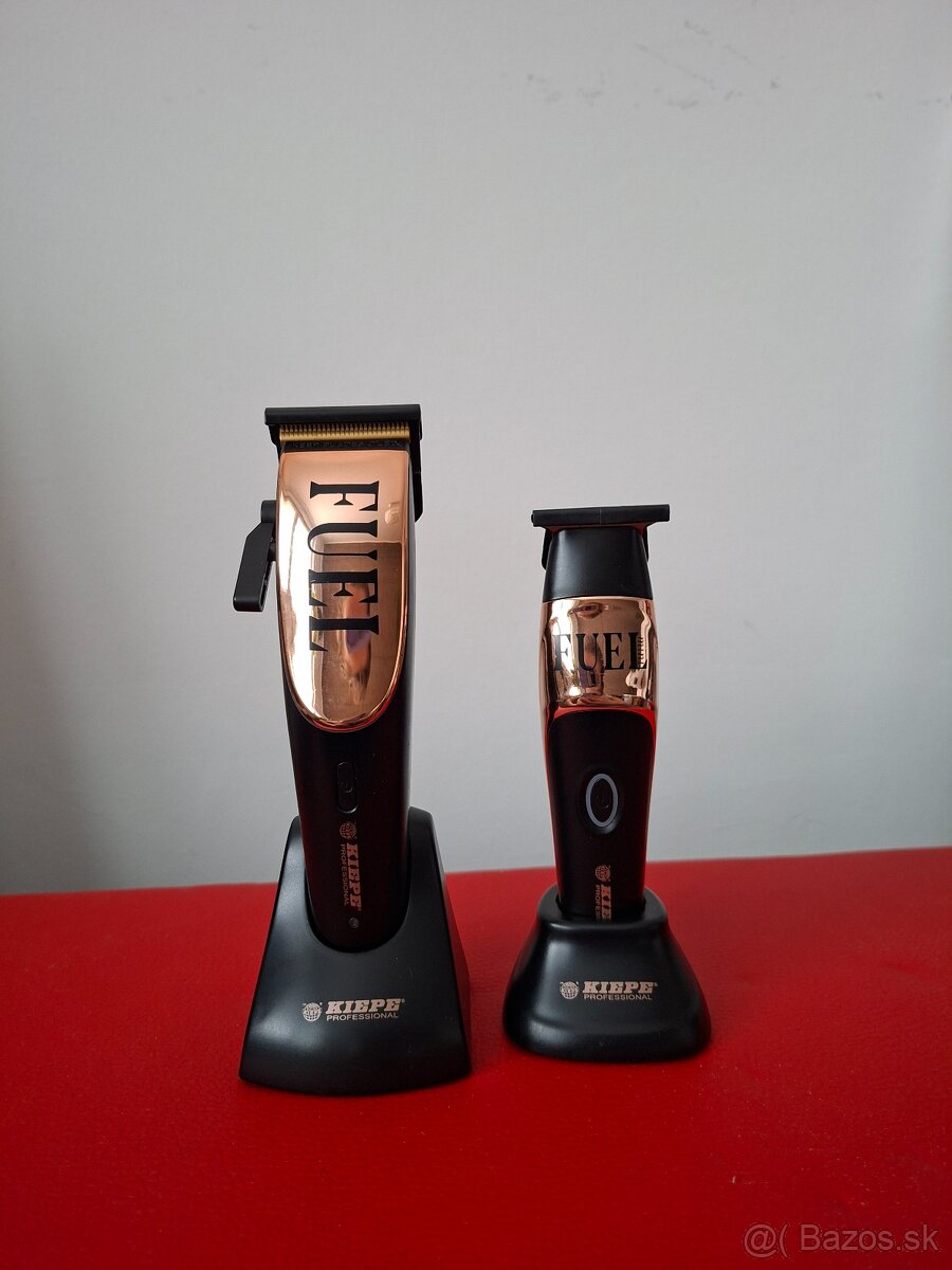 Strojček na vlasy. - 2