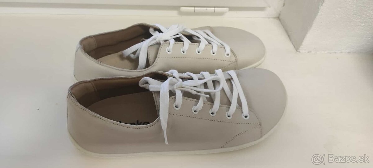 Barefoot be lenka - 2