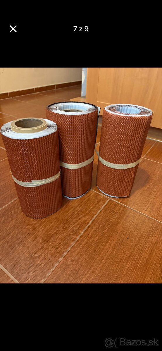 lepiaci pas okolo komina - 2