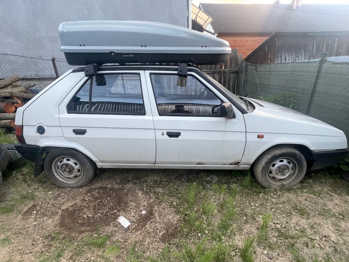 Predam 2x Skoda Favorit - 2