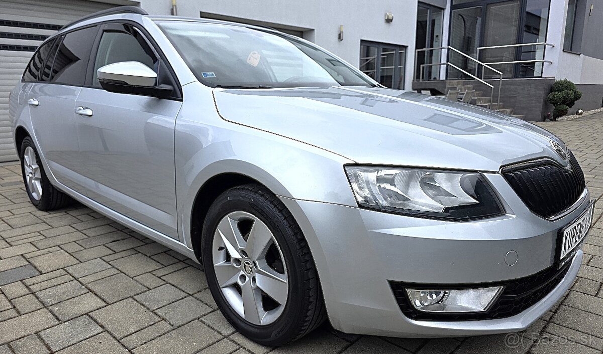 Škoda Octavia Combi 1.6 TDI Elegance - 2