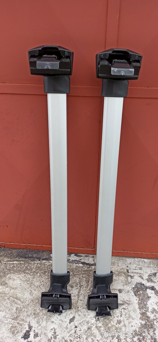 Strešný nosič Thule EDGE Clamp pre Škodu Scala - 2