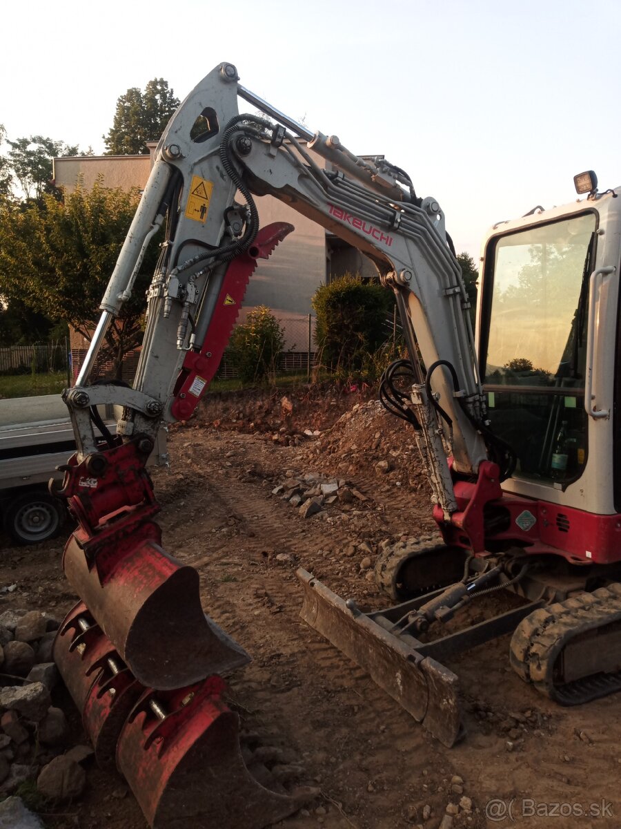 Takeuchi TB 225, r.v.2021, 1700 mth - 2