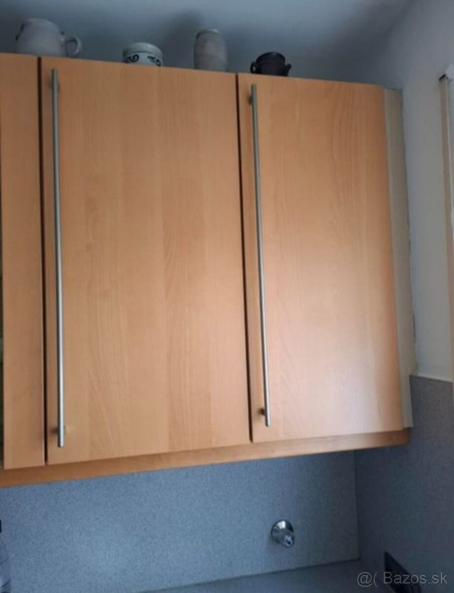 Kuchyně z masivní břízy ses potřebiči, 4499 - 2